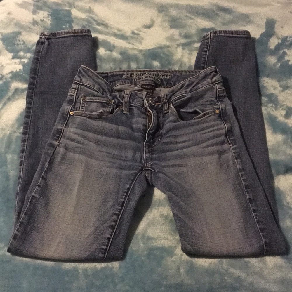 ‼️PRICE DROP‼️ •AEO Jeans•